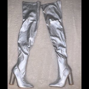 Brand new silver metallic thigh high boots